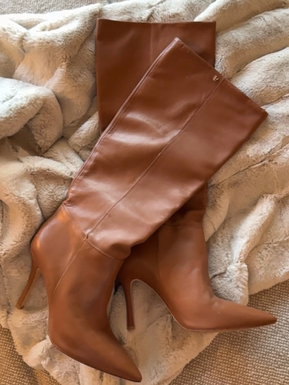Larroudé Kate Knee-High Leather Boots – Caramel – Size 9